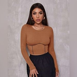 Contrast tipping crop tee long sleeve